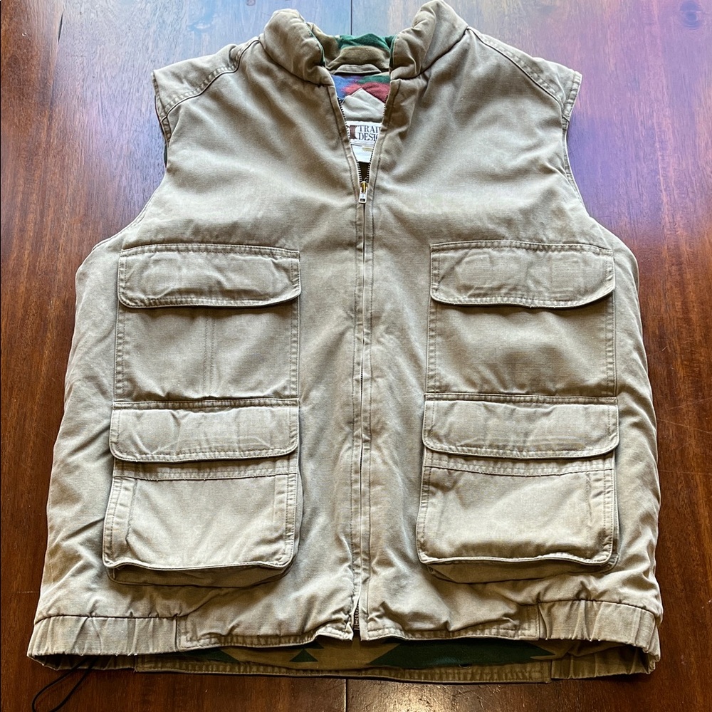 Trail Designs Vest Size M